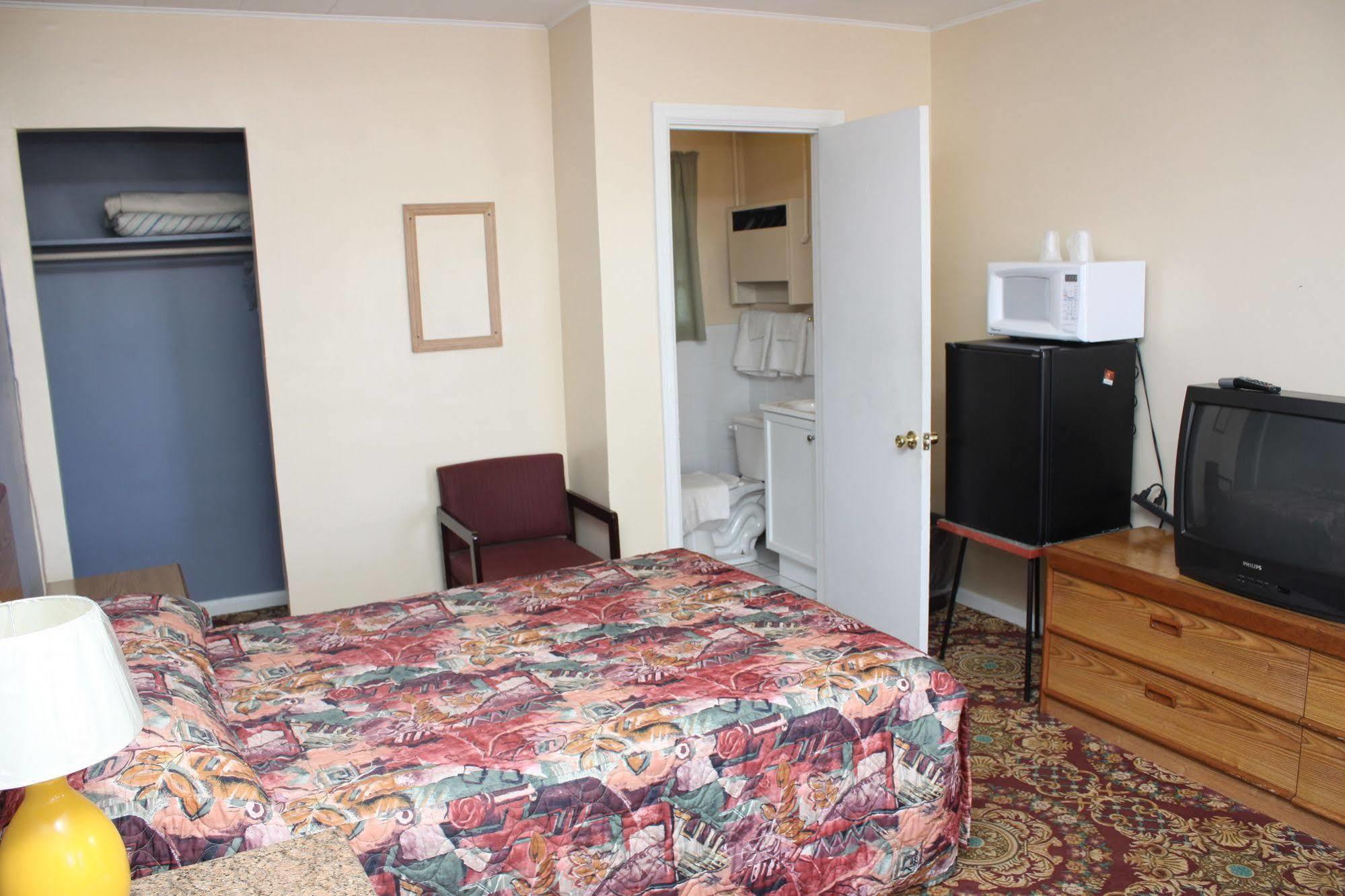 Kenwood Motel Kenton Dış mekan fotoğraf